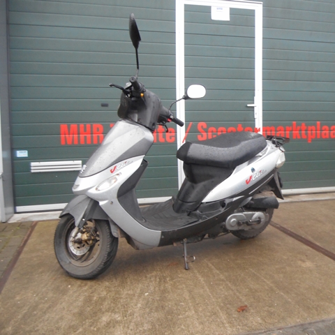 Scooter onderdelen en Accessoires - Gebruikte scooteronderdelen